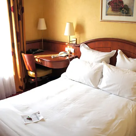 Hotel Libertel Gare De L'est Francais Parigi
