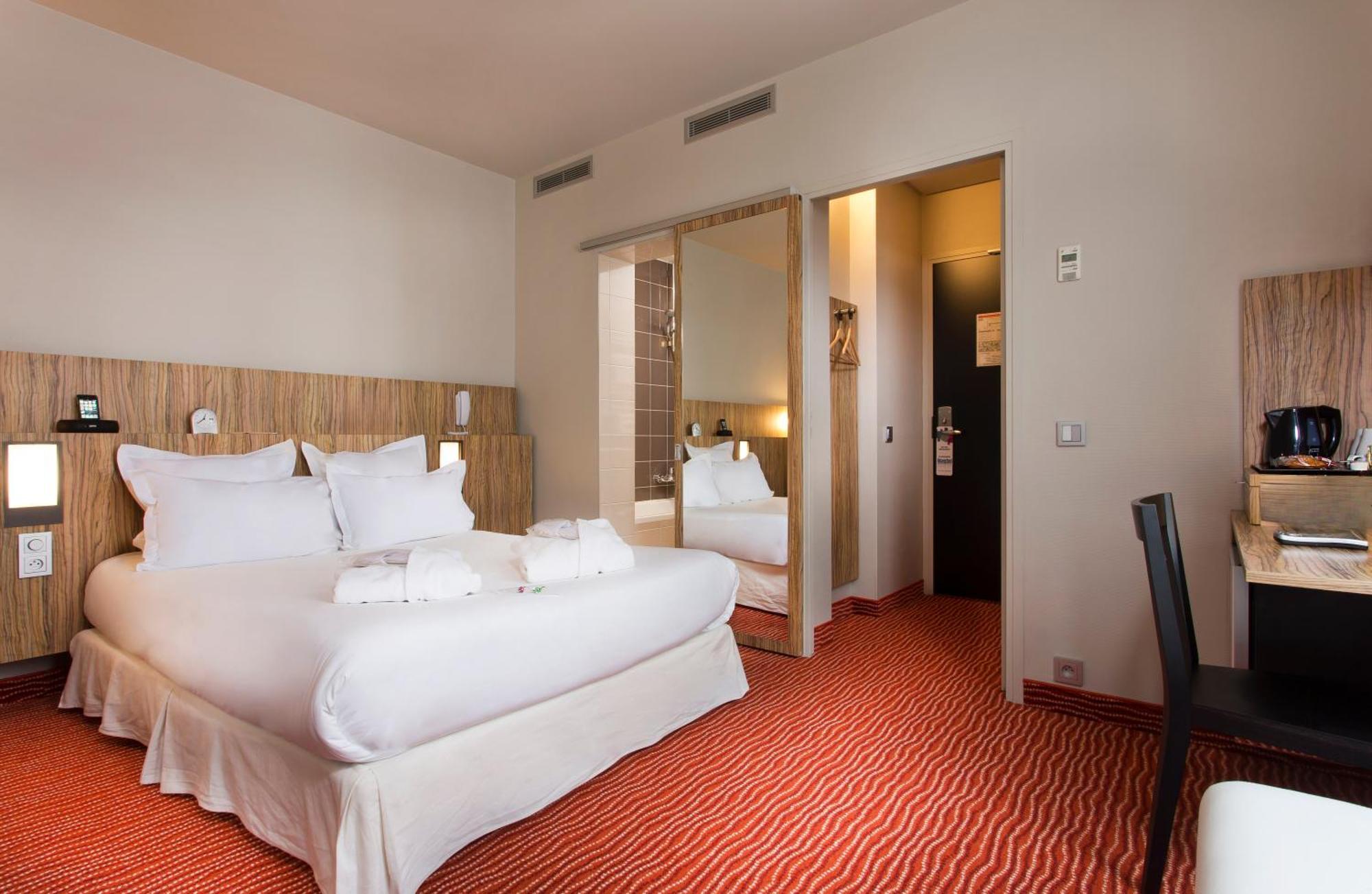 Hotel Libertel Gare De L'est Francais Parigi