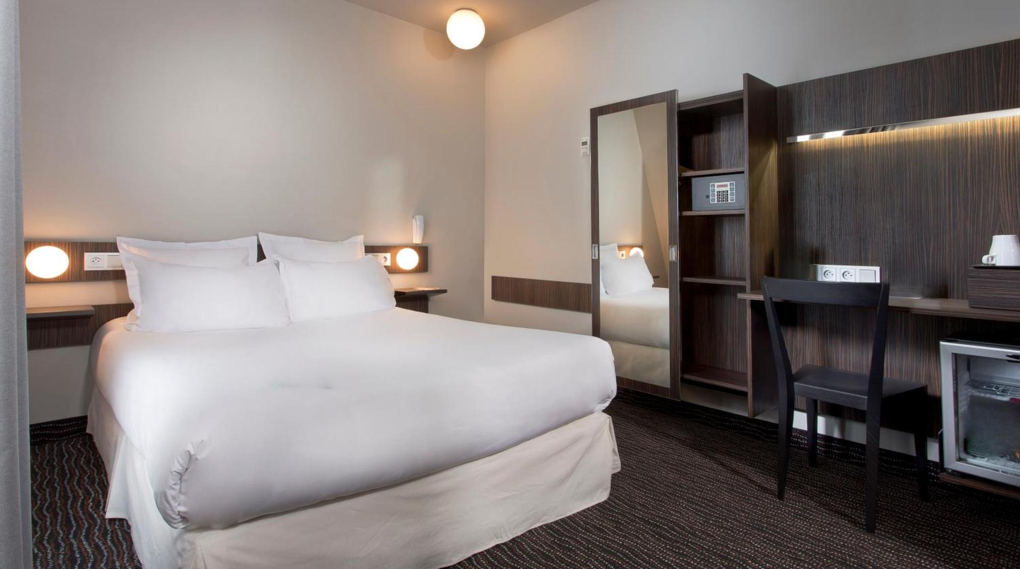 Hotel Libertel Gare De L'est Francais 3*