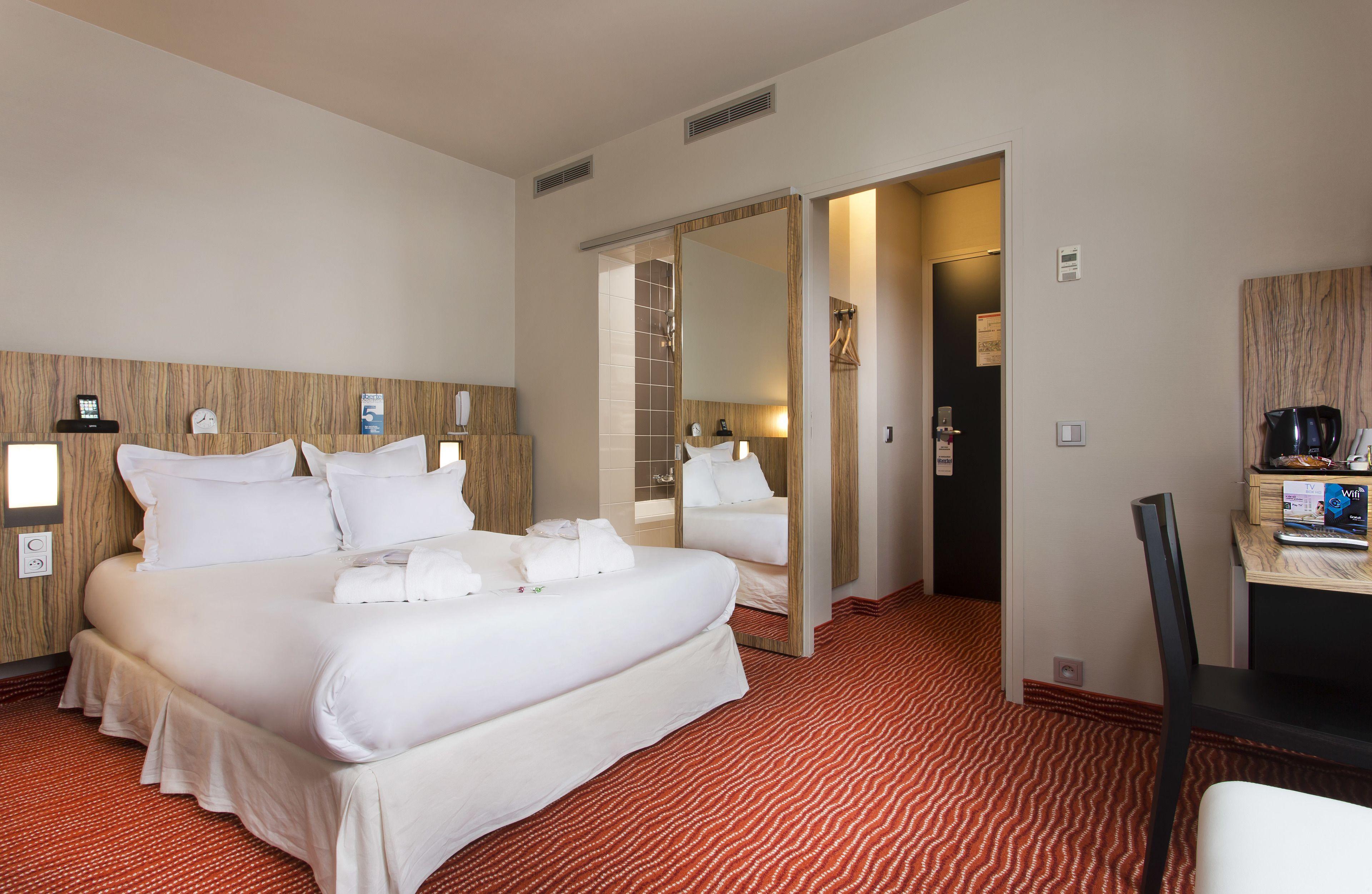 Libertel Gare De L'est Francais Hotel Parigi