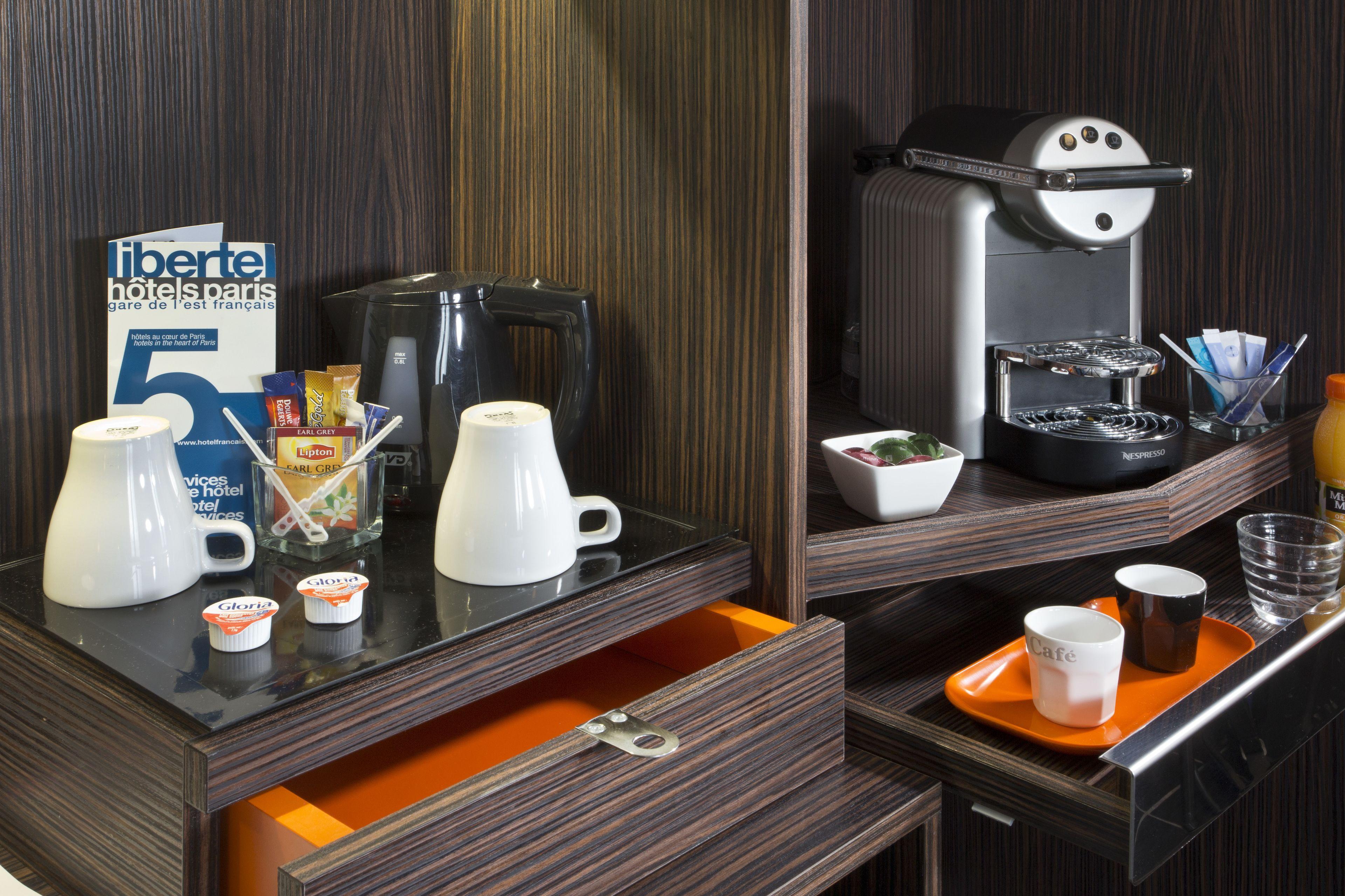 Hotel Libertel Gare De L'est Francais 3*